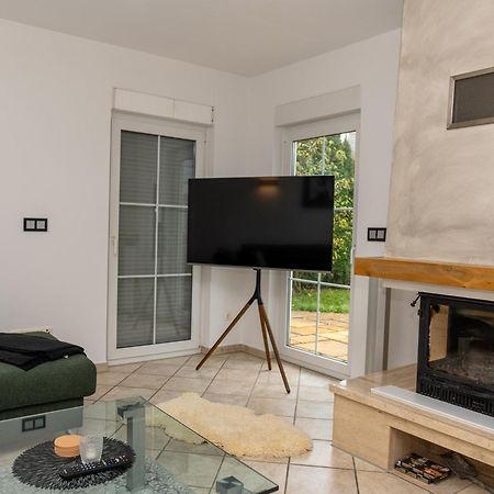 Ganzes Ferienhaus In Leipzig Mit Garage Und Fussbodenheizung Exteriér fotografie